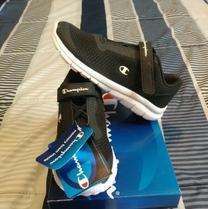 Kids New Champion tennis shoes